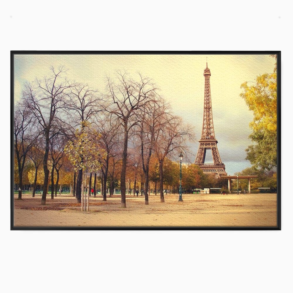 Tablou canvas cu tablou canvas cu turnul eiffel toamna, in rama de aluminiu negru